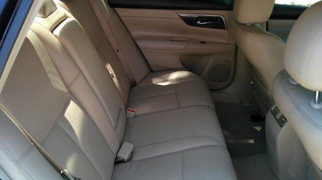 Nissan Altima  2013