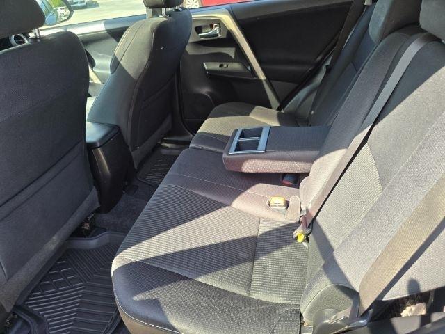Toyota RAV4  2015