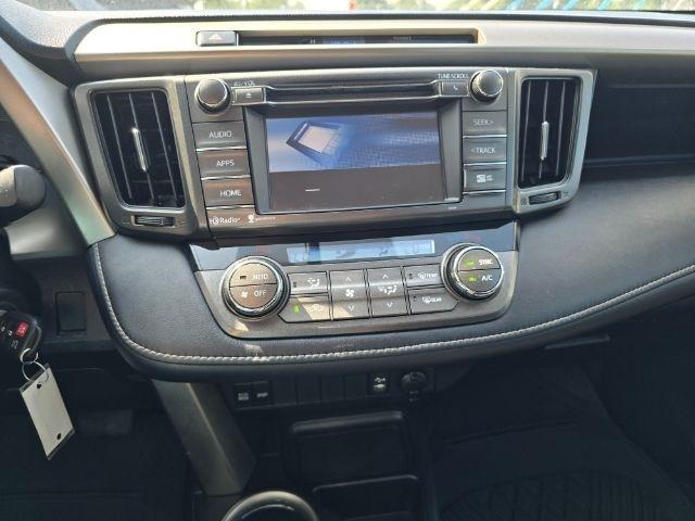 Toyota RAV4  2015