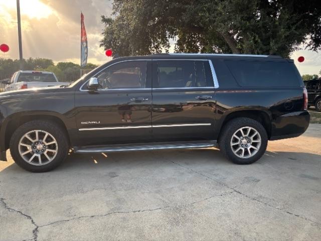 GMC Yukon Denali  2015