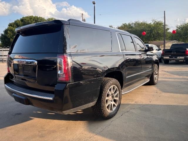 GMC Yukon Denali  2015