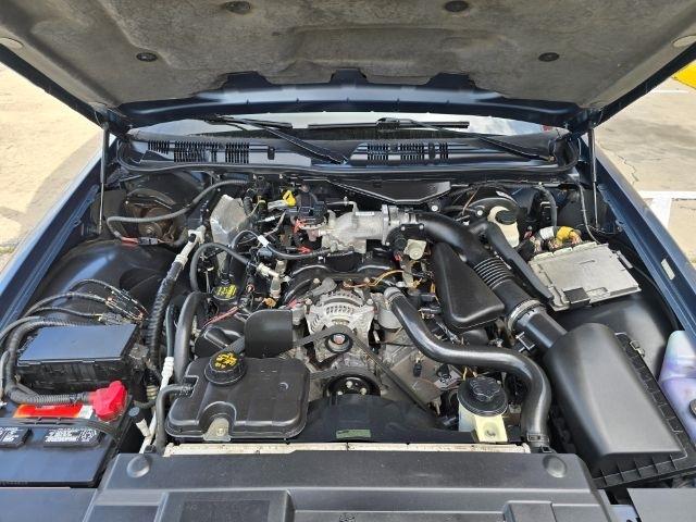 Ford Crown Victoria  2011