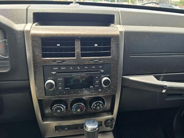 Jeep Liberty  2012