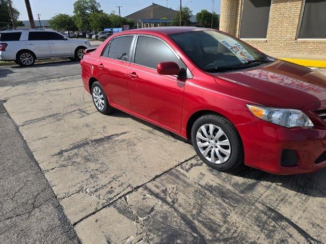 Toyota Corolla  2013
