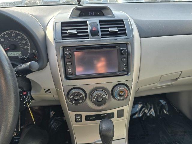 Toyota Corolla  2013