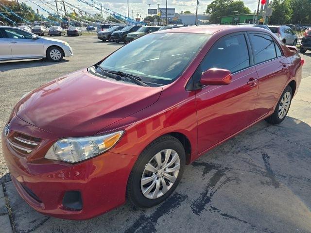 Toyota Corolla  2013