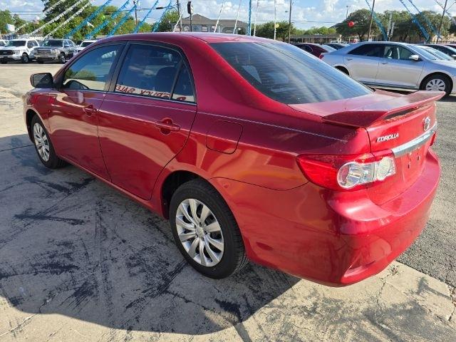 Toyota Corolla  2013