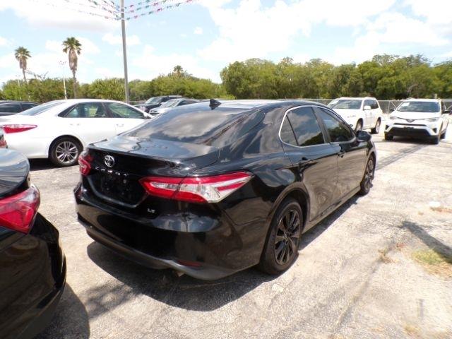 Toyota Camry  2019