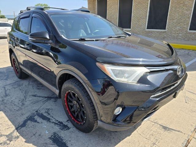 Toyota RAV4  2017