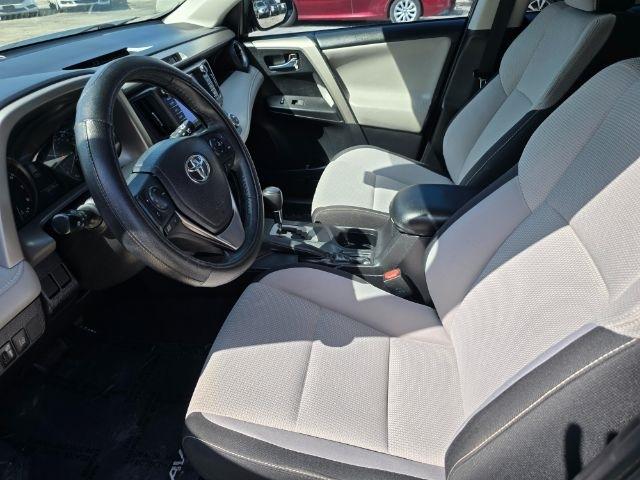 Toyota RAV4  2017