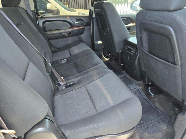 GMC Yukon XL  2011