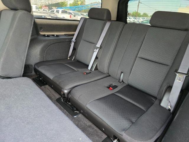 GMC Yukon XL  2011