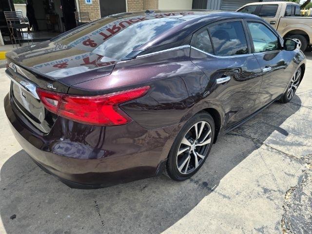 Nissan Maxima  2016