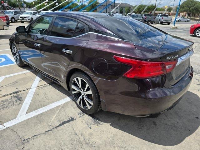 Nissan Maxima  2016