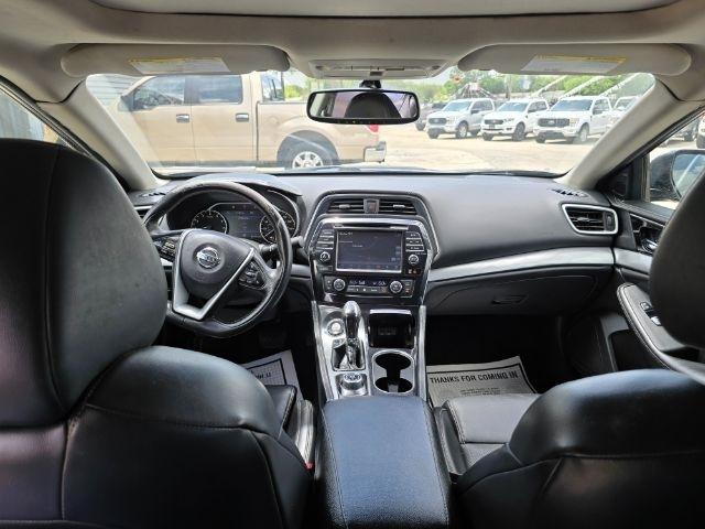 Nissan Maxima  2016