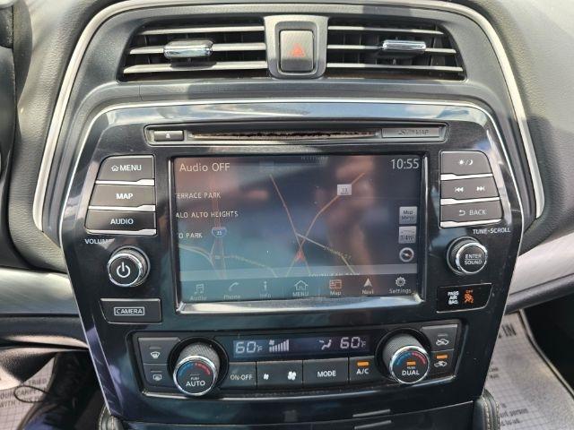 Nissan Maxima  2016