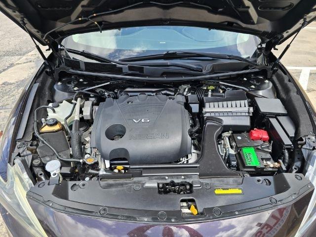 Nissan Maxima  2016