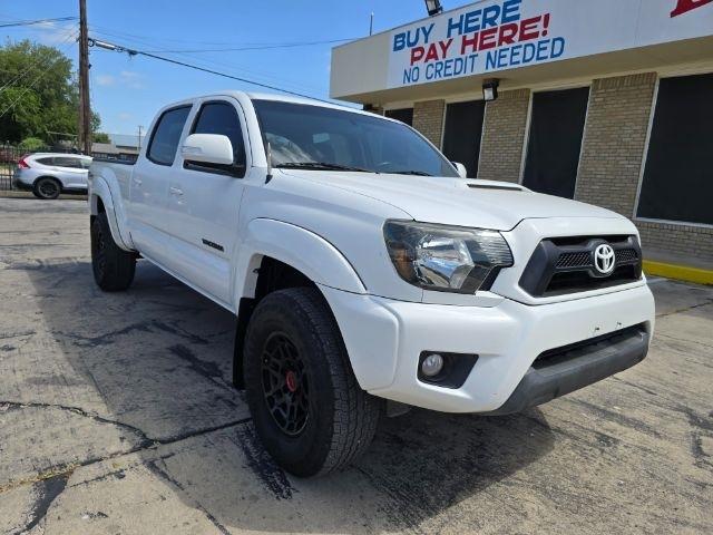 Toyota Tacoma  2015