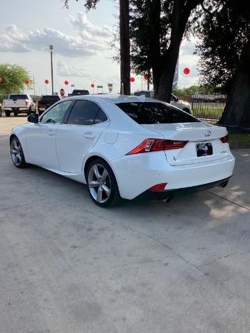 Lexus IS  2014