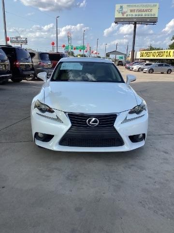 Lexus IS  2014
