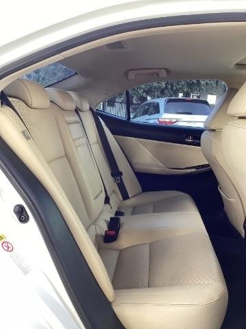 Lexus IS  2014