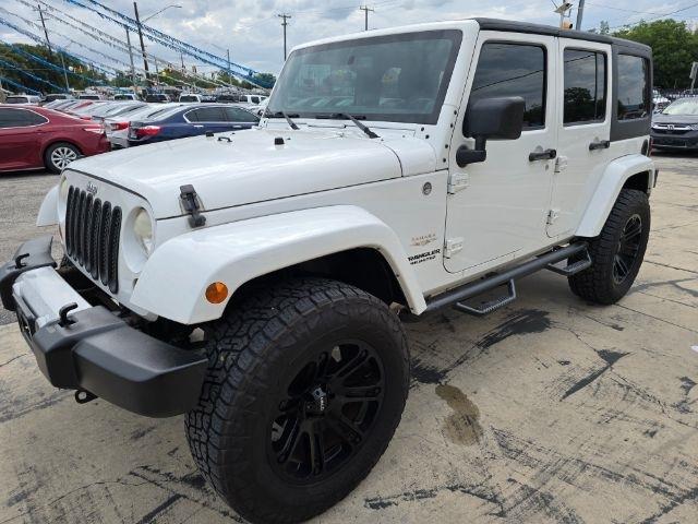 2013 Jeep Wrangler Sahara