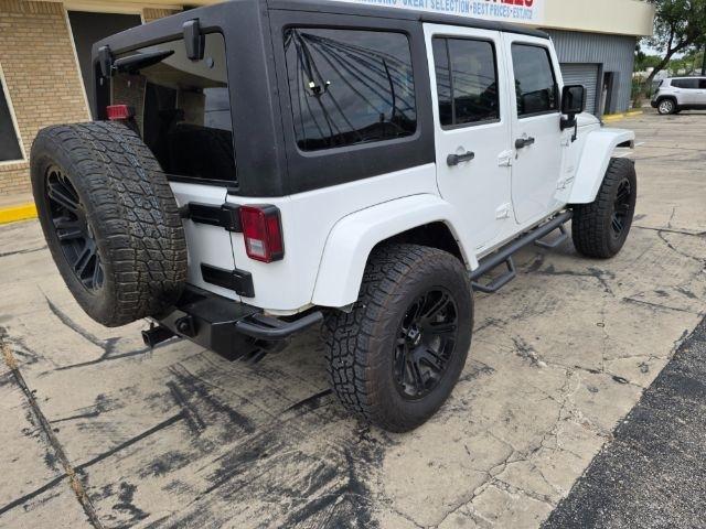 Jeep Wrangler  2013
