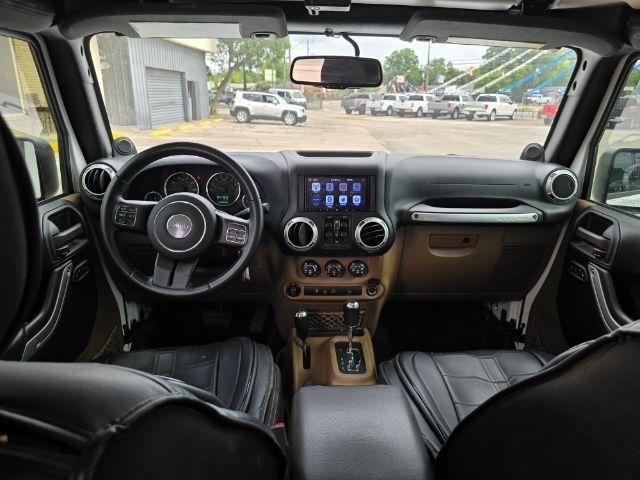 Jeep Wrangler  2013