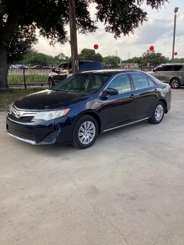 Toyota Camry  2012