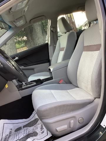 Toyota Camry  2012