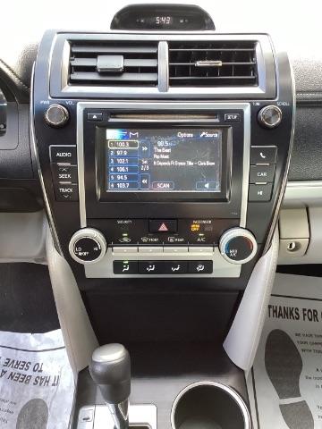Toyota Camry  2012