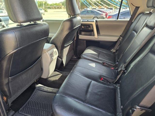 Toyota 4Runner  2010