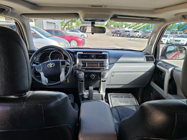 Toyota 4Runner  2010