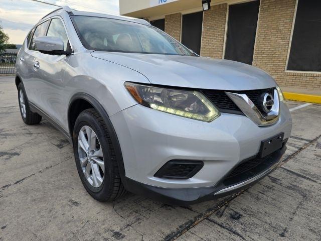 Nissan Rogue  2015