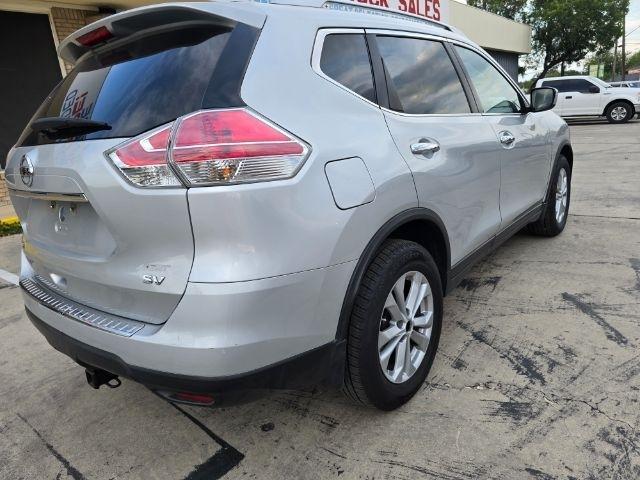 Nissan Rogue  2015