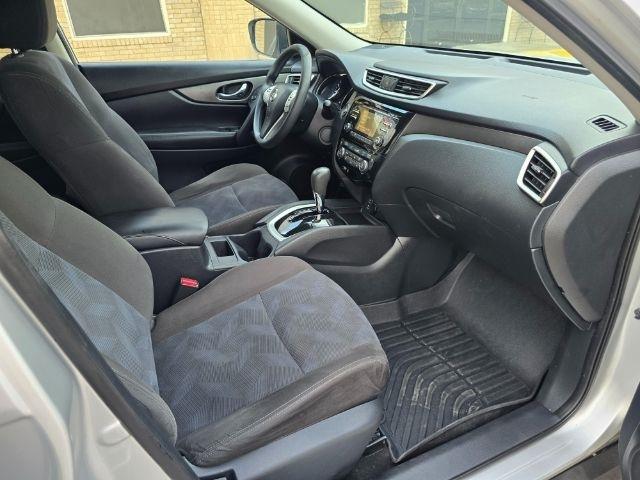 Nissan Rogue  2015