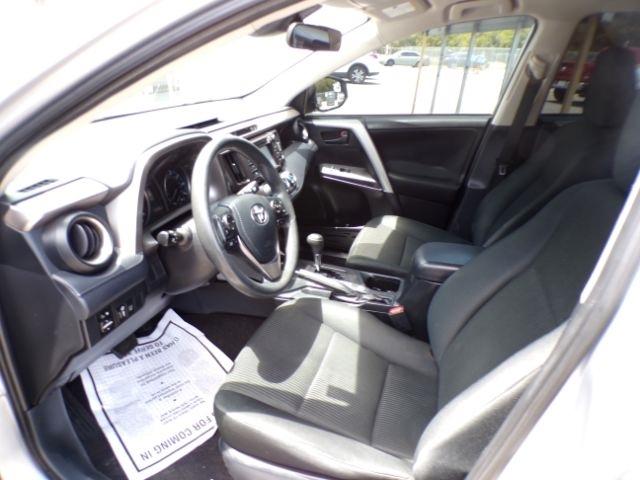 Toyota RAV4  2018