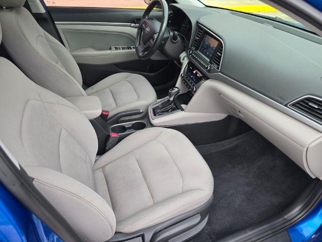 Hyundai Elantra  2018
