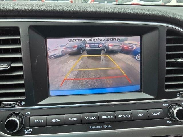 Hyundai Elantra  2018
