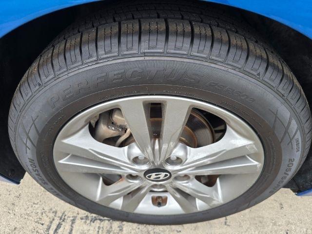 Hyundai Elantra  2018