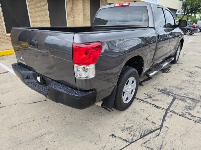 Toyota Tundra  2013