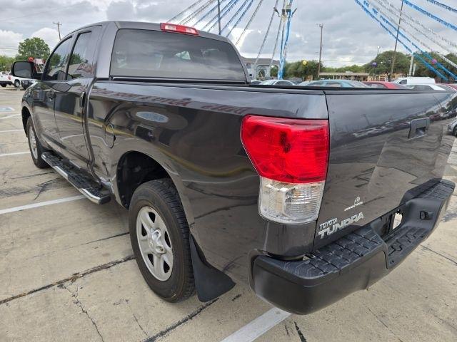 Toyota Tundra  2013