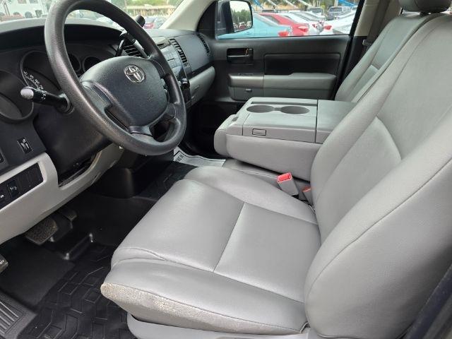 Toyota Tundra  2013