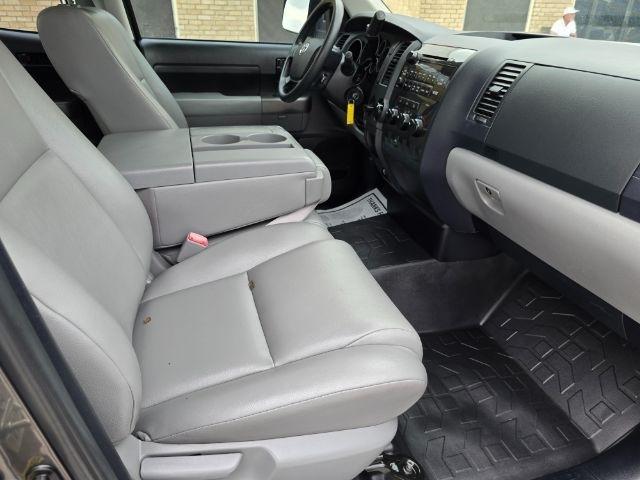 Toyota Tundra  2013
