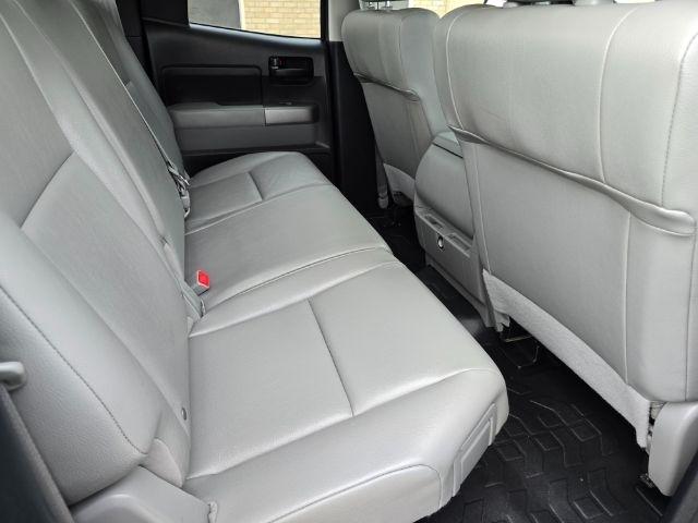 Toyota Tundra  2013