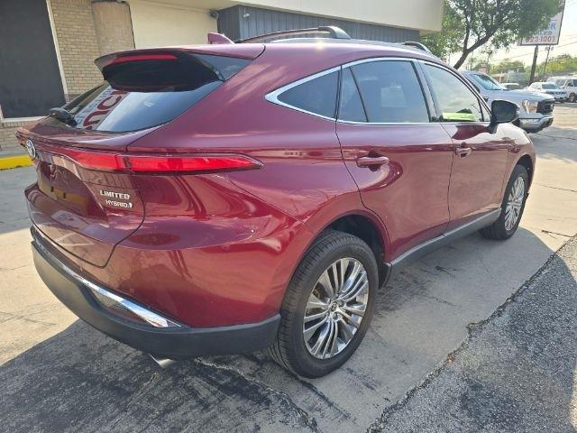Toyota Venza  2021