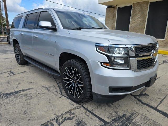 Chevrolet Suburban  2018