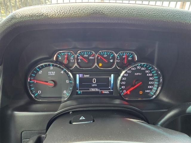 Chevrolet Suburban  2018