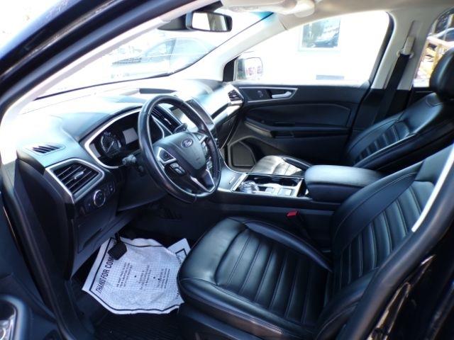 Ford Edge  2020
