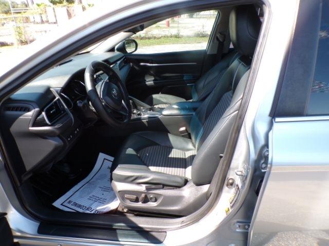 Toyota Camry  2019